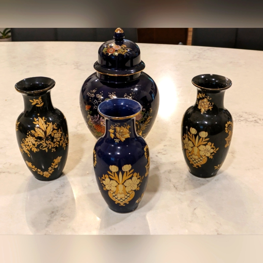 Vintage Blue & Black Cobalt Japanese Vase Pottery Japan Porcelain Vase With 22 K
